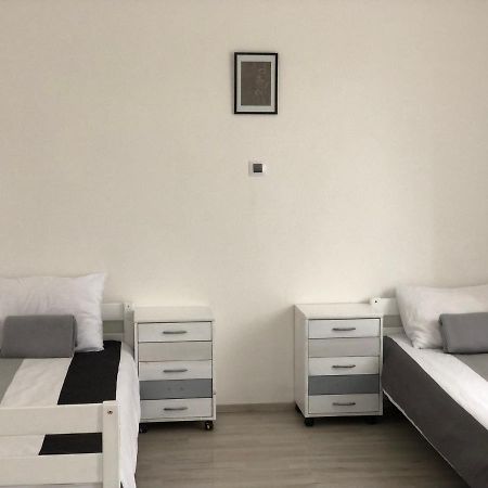 Mija Apartman S Vinnym Sklipkem, Zahradou A Grilem Kajov Exterior photo