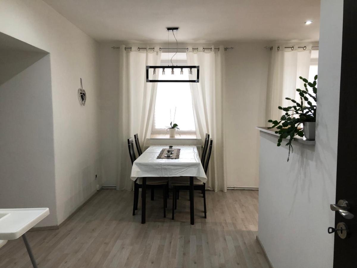 Mija Apartman S Vinnym Sklipkem, Zahradou A Grilem Kajov Exterior photo